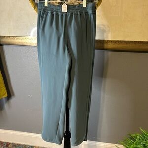 J crew joggers. Size xs. Will fit a small so check measurements